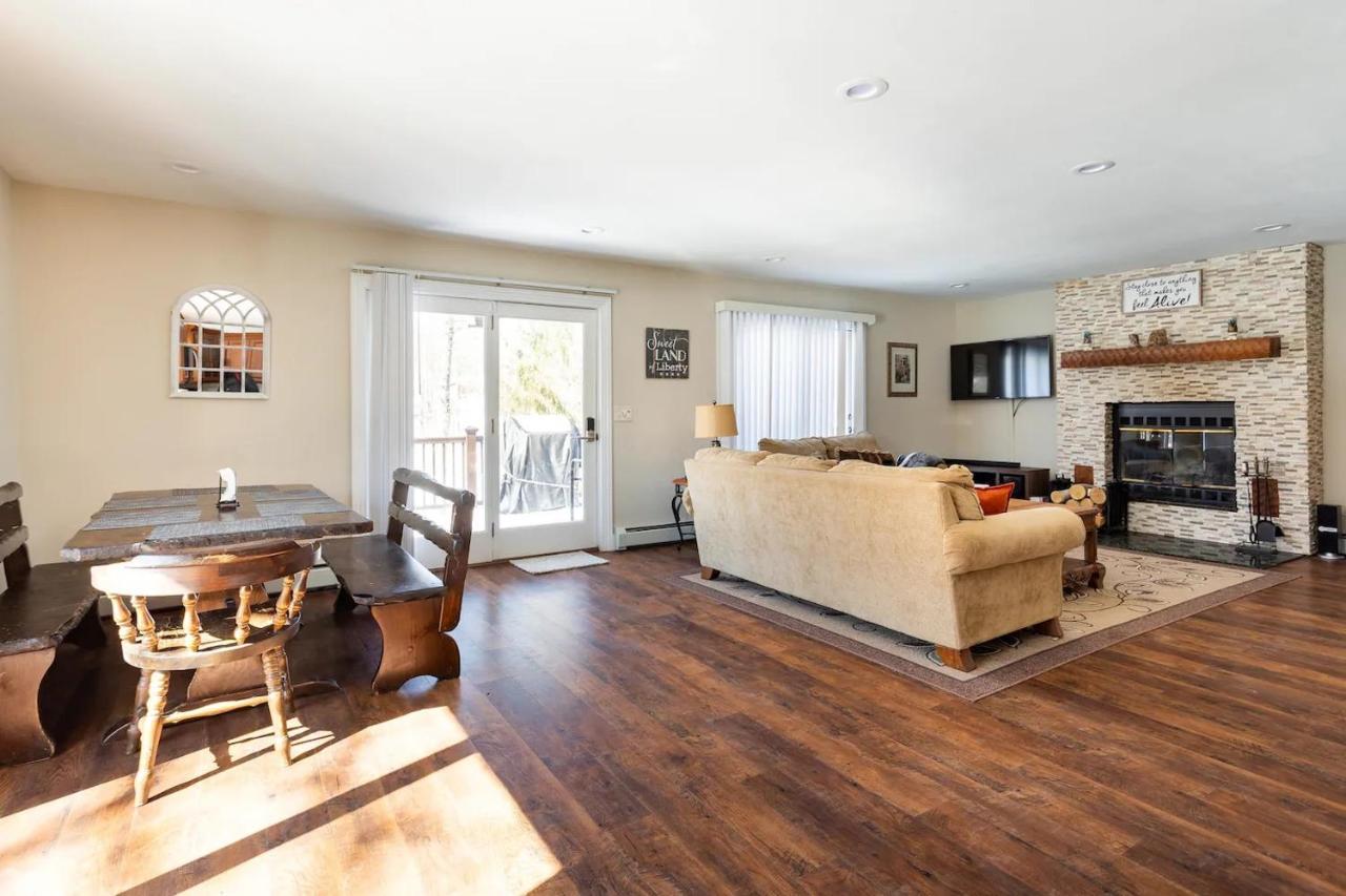 Bluebird Manor On The Water, 2 Acres & Amenities Βίλα Λίμπερτι Εξωτερικό φωτογραφία