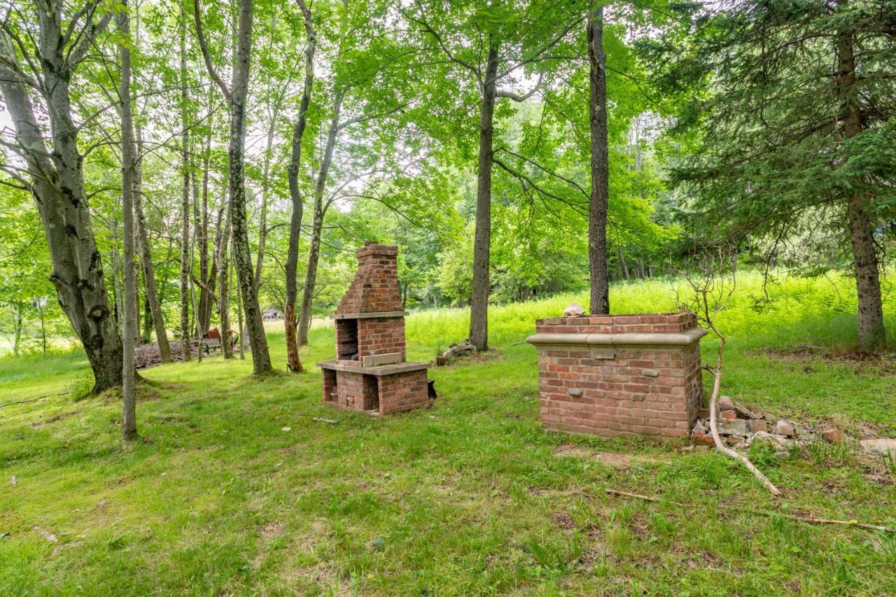 Bluebird Manor On The Water, 2 Acres & Amenities Βίλα Λίμπερτι Εξωτερικό φωτογραφία